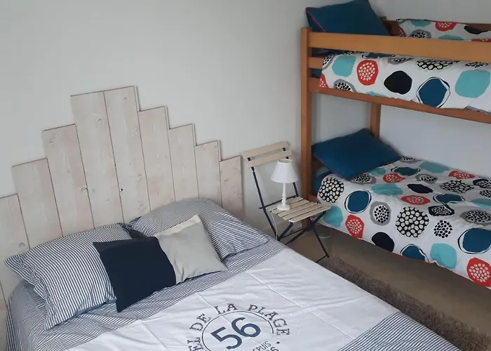 à Pied - Grand Lumineux - Ménage Et Linge Non Compris *